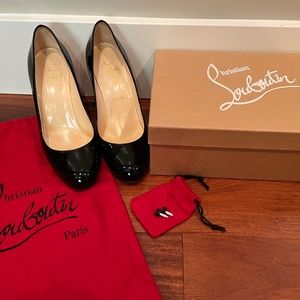 Christian Louboutin Simple Pump Patent (37.5)